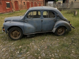Renault 4CV Oldtimer   Sammlungsfahrzeug