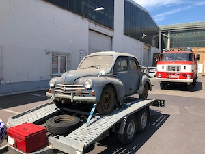 Renault 4CV Oldtimer   Sammlungsfahrzeug Bild 4