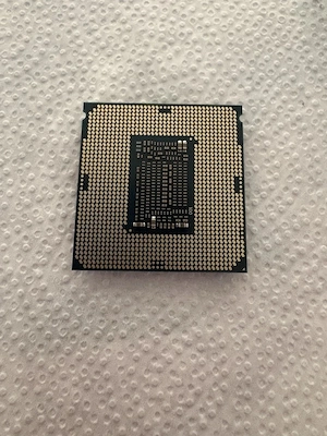 Intel Core i7-8700K 6-Core 3,70 GHz CPU Prozessor LGA1151 SR3QR