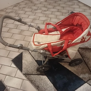 Puppenwagen 