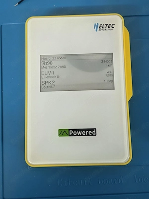 Heltec MeshPocket Qi2 10000mAh Powerbank mit vorinstalliertem Meshtastic