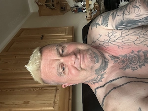 Freundschaft und mehr gesucht