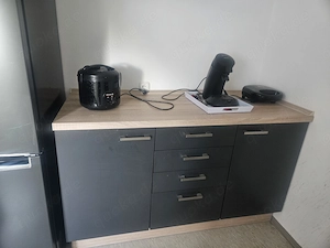 Moderne Komplette Einbauküche in grau inklusive Elektronik-Geräte Bild 3