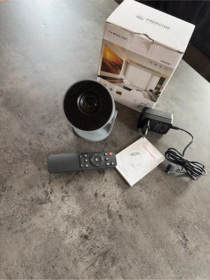 Magicubic LED Beamer mit Fernbedienung