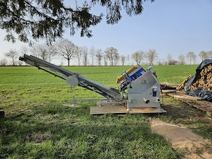 Holz sägen   Lohnsägearbeiten   mobil, zuverlässig