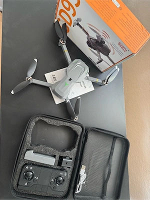 Global Drohne GD95 Drohne mit Kamera & 2 Akkus - Neu
