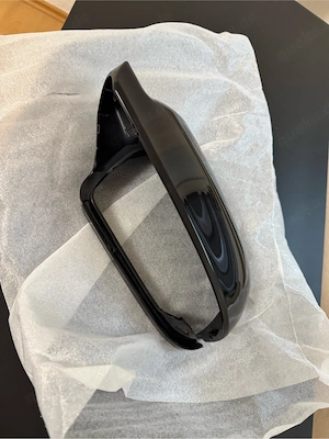 Neue Spiegelkappe schwarz Audi A4 B8 2010 Fahrerseite links