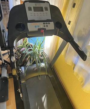 Laufband Motive Fitness by U.N.O. - Speed Master 1.8M (Klappbar)