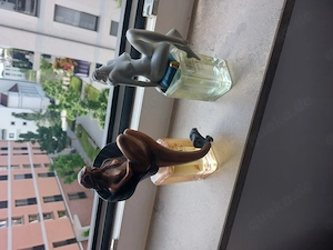 Duftflacon mit Figuren