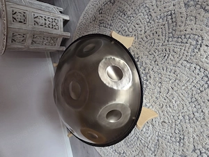 Handpan Battiloro polyphemus 11, 432 hz, E Major NEU