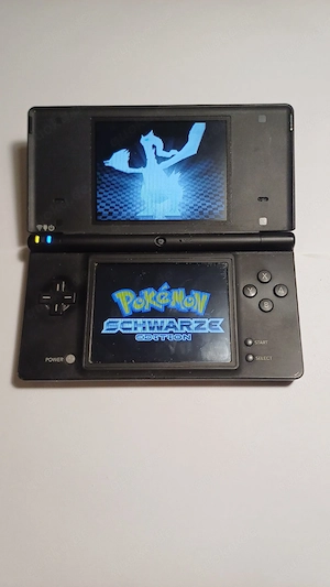 %Sonderangebot%  Nintendo DSI Litmierte Edition + Zubehör Bild 2