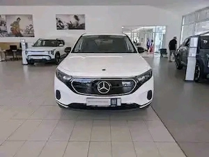 Preis: 15.500    Mercedes-Benz EQA 250 + Progressive Allwetterkamera  Kilometerstand 9.300 km Elektr Bild 2