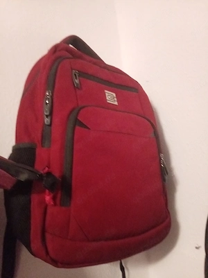 Schulrucksack mit handyaufladung