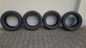 4 Hankook Winterreifen 235 55 R18   sehr guter Zustand
