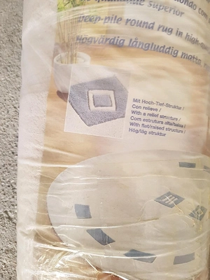 Runde Teppich orginal verpackt neu. Bild 3