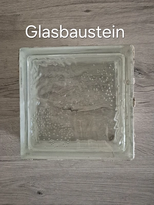 Glasbaustein