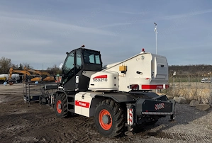 Drehbarer Teleskoplader Bobcat Pegasus 50.21