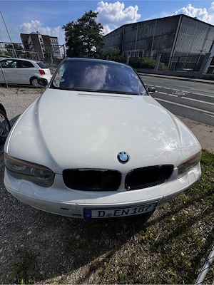 BMW 740d V8 Diesel  Bild 2