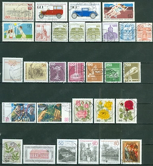 Berlin gestempelter Jahrgang 1982 ohne Nr. 660-661 genau wie auf dem Bild zu sehen.