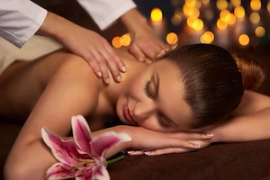 bitte kostenlose köperliche Massage