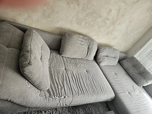 Couch   Sofa in Grau zu verschenken