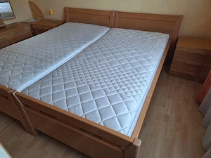 Doppelbett 
