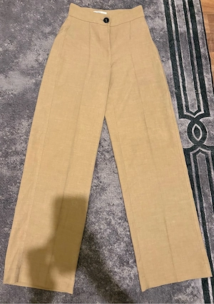Beige Stoffhose mit weitem Bein