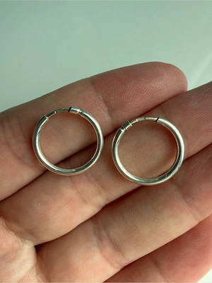 Kleine Creolen aus 925er Sterlingsilber