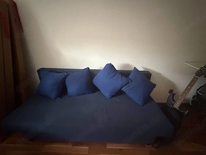 Großer Schrank, blaues Sofa und 3 IKEA-Tische   sehr guter Zustand