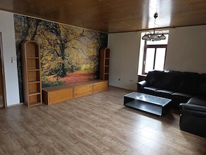 Zwei Zimmerwohnung 85 m2 1 OG in Oberwiesen