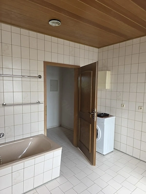 Zwei Zimmerwohnung 85 m2 1 OG in Oberwiesen Bild 6
