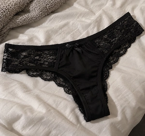 Mein Slip, dein kleines Geheimnis!