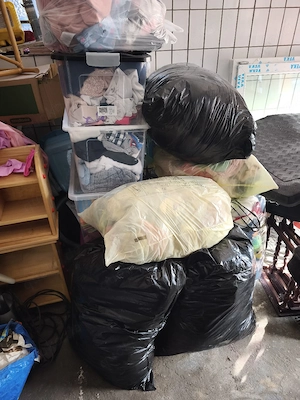 Kinderkleidung komplett 