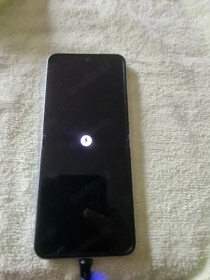 Samsung Galaxy Z Flip6  512GB - 12GB Mint Grün Defekt 
