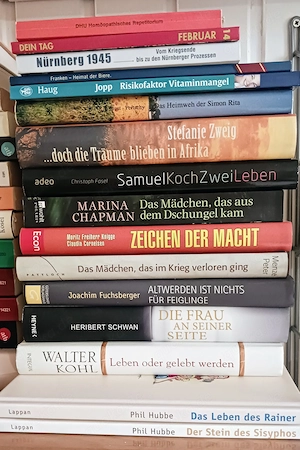 44 Bücher TB  gebraucht -sehr guter Zustand-