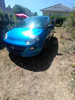 Opel Adam Blau