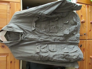 Outdoor Wanderjacke Herrenjacke mit vielen Taschen * Größe XL