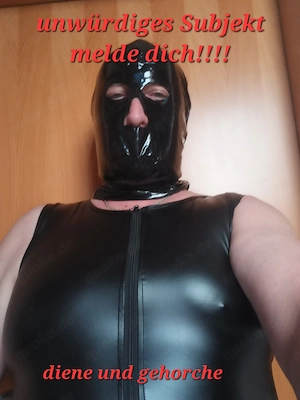 Junge Sklavin Sklaven gesucht.....