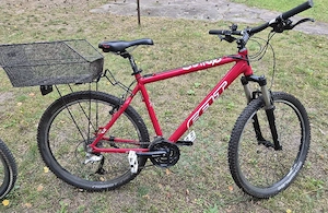 Felt MTB 26 Zoll mit neuen Komponenten 