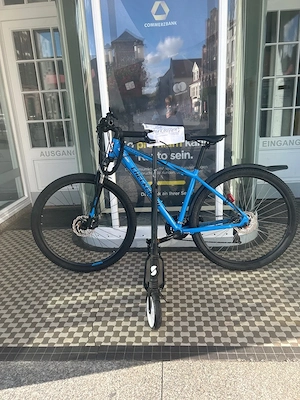 Roller und Mountainbike