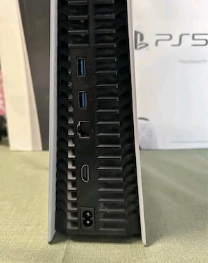 PlayStation 5, in gutem Zustand 