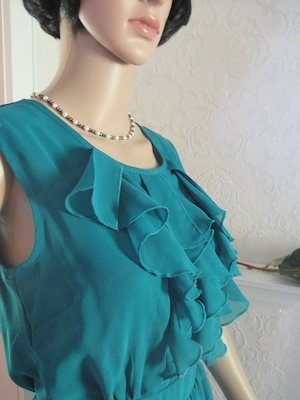NEU Cocktail Abend Ausgeh Seiden Chiffon Volant Kleid PRIMARK atmosphere 36-38 S smaragd grün
