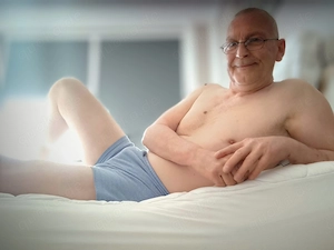 Ich suche eine nette Frau für gemeinsame Unternehmungen 