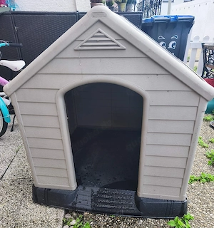 XXL Hundehütte 