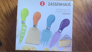 Kleines Käsemesserset