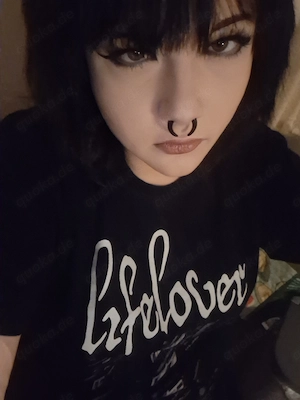 Deutsche bbw Metalheadqueen sucht braven Zahler in Cash 