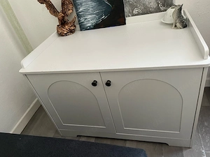 Katzentoilettenschrank