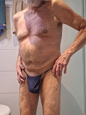 Su. Frau oder Paar für Fkk