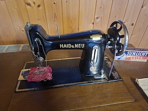 Omas Nähmaschine