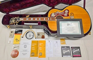 Gibson SJ 200 Montana Gold Custom Shop LTD of 40
